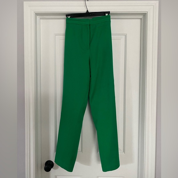 Woman’s size 22, Kelly green, Italian flannel dress pants - Picture 2 of 3